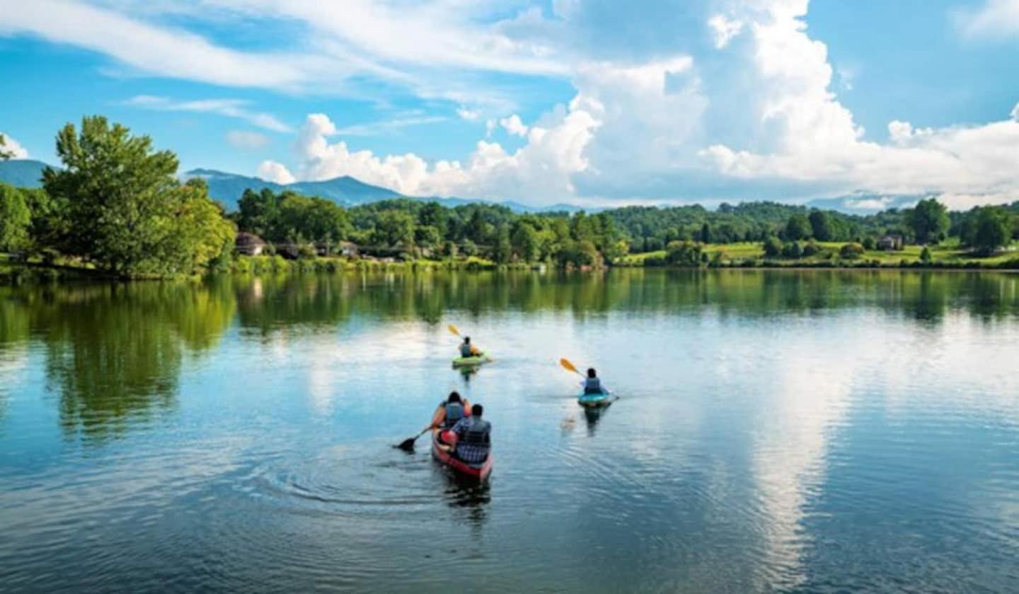 Maggie Valley Cabin With Beautiful Mountain Views, Hottub, Pet Friendly, Gameroom, Fireplace Exterior foto